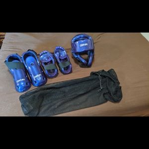 Sparring protecting pads